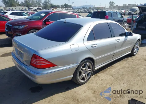 2006 Mercedes-Benz S 430 z USA, uszkodzony, nr VIN WDBNG70J66A462471